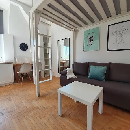 Lägenhet Bursztynek 48